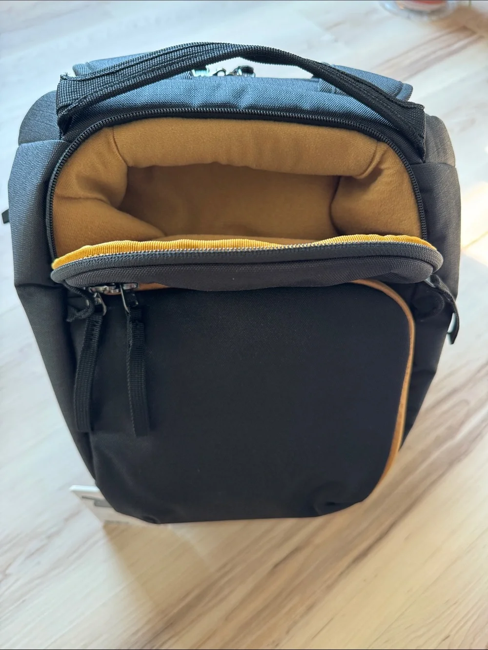 Thule Backpack RoundTrip Boot Ski, Tan Zipper - Ski Bike Travel Everyday 45L